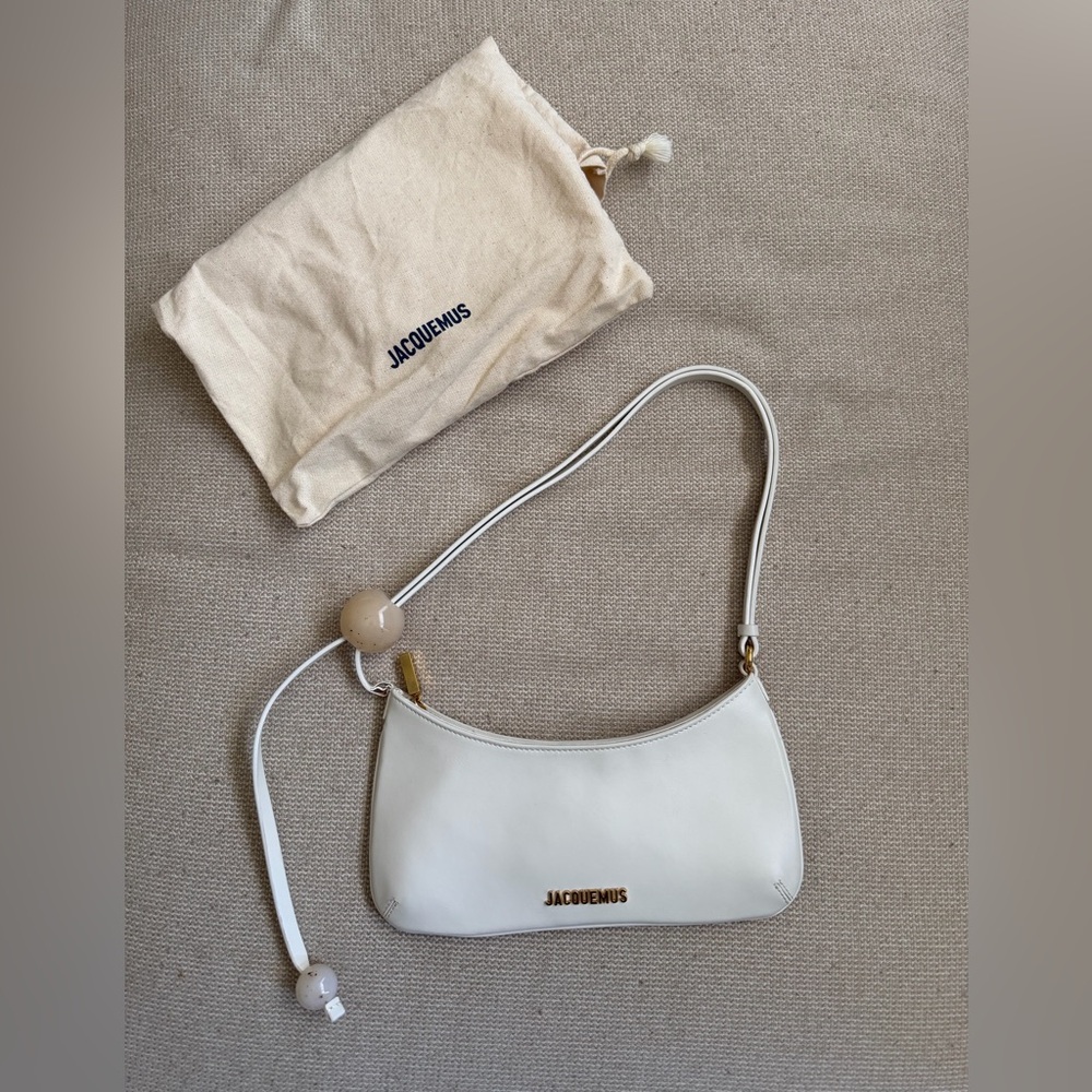 Jacquemus The Bisous Perle Shoulder Bag White